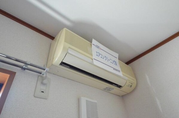 村内ハイツの物件内観写真